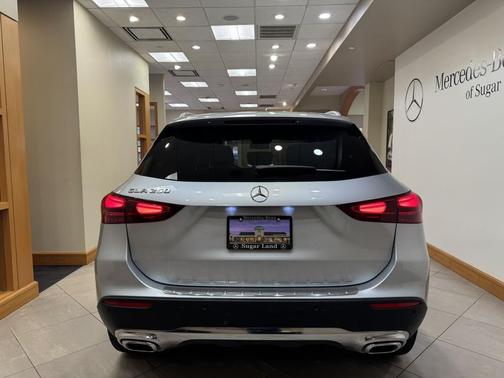 2025 Mercedes-Benz GLA 250 4MATIC