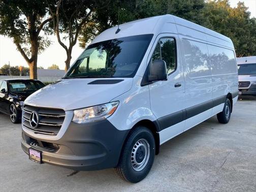 2024 Mercedes-Benz Sprinter 2500 High Roof