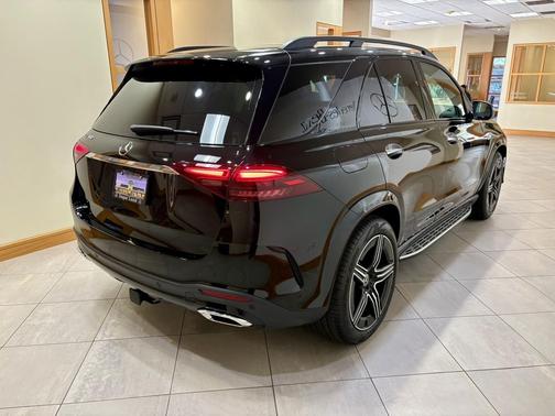 Black 2026 Mercedes-Benz GLE 350 Base