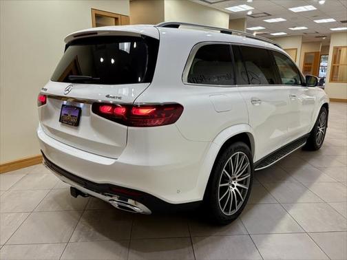 2025 Mercedes-Benz GLS 450 4MATIC