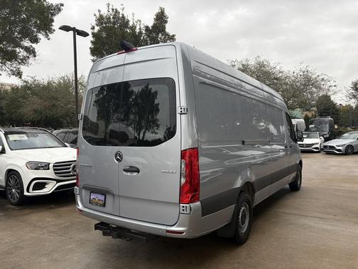 2026 Mercedes-Benz Sprinter 2500 High Roof