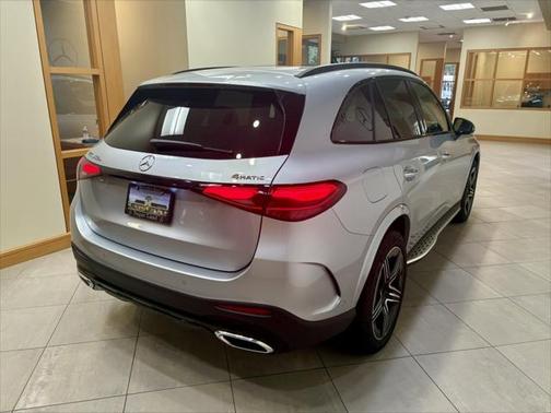 2025 Mercedes-Benz GLC 350e Base