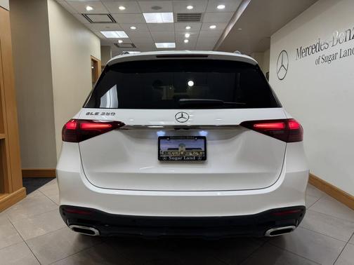 Polar White 2026 Mercedes-Benz GLE 350 Base