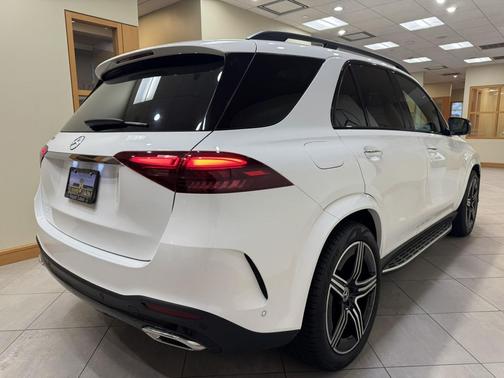 Polar White 2026 Mercedes-Benz GLE 350 Base