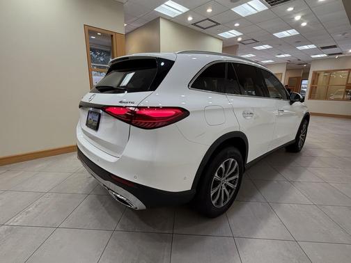 2024 Mercedes-Benz GLC 300 4MATIC