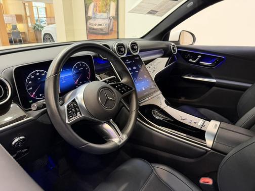 2024 Mercedes-Benz GLC 300 4MATIC