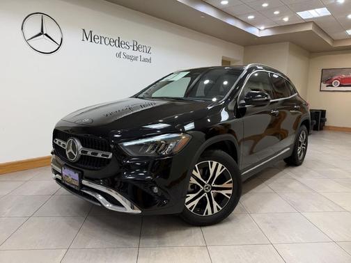 Night Black 2025 Mercedes-Benz GLA 250 4MATIC