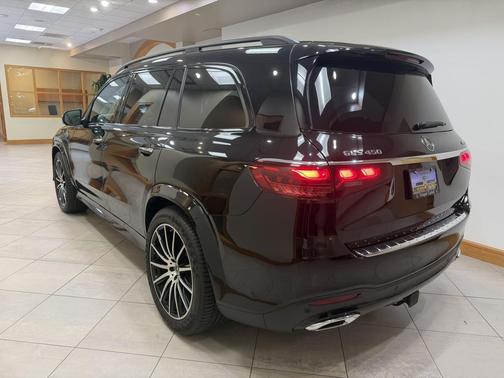 2025 Mercedes-Benz GLS 450 4MATIC