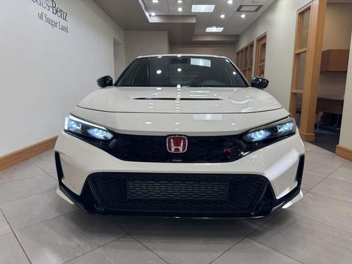 2025 Honda Civic Type R Base (M6)