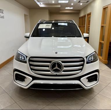 2026 Mercedes-Benz GLS 450 4MATIC