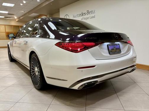 2025 Mercedes-Benz S-Class Maybach S 680