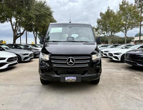 2025 Mercedes-Benz Sprinter 2500 Standard Roof