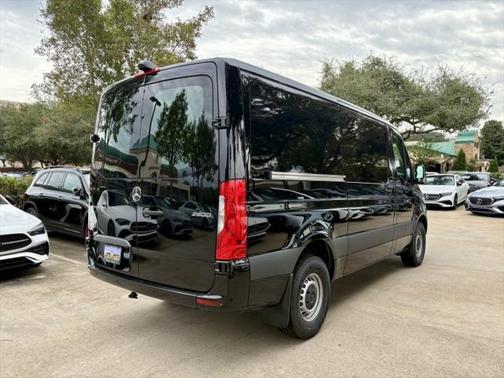 2025 Mercedes-Benz Sprinter 2500 Standard Roof