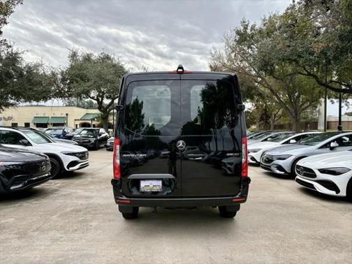 2025 Mercedes-Benz Sprinter 2500 Standard Roof