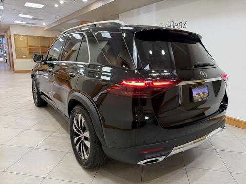 2025 Mercedes-Benz GLE 350 Base