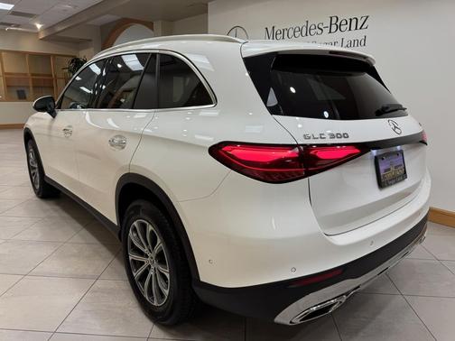 2024 Mercedes-Benz GLC 300 Base