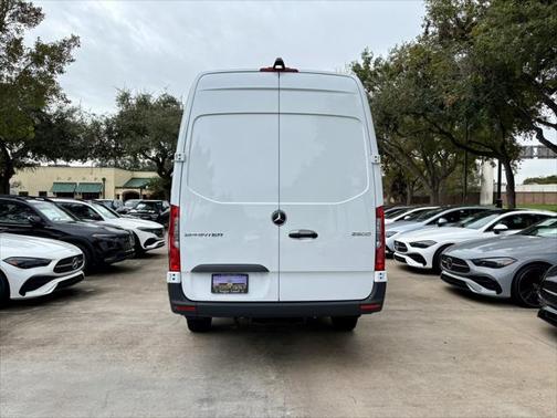 2025 Mercedes-Benz Sprinter 2500 High Roof