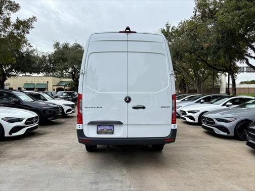 2025 Mercedes-Benz Sprinter 2500 High Roof
