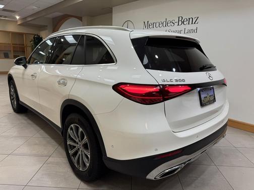 2024 Mercedes-Benz GLC 300 Base