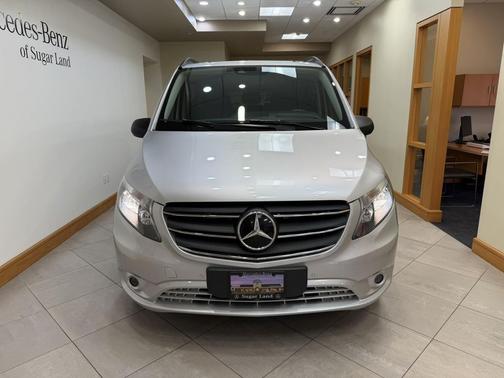 2023 Mercedes-Benz Metris Base