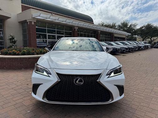 Ultra White 2023 Lexus ES 350 Base