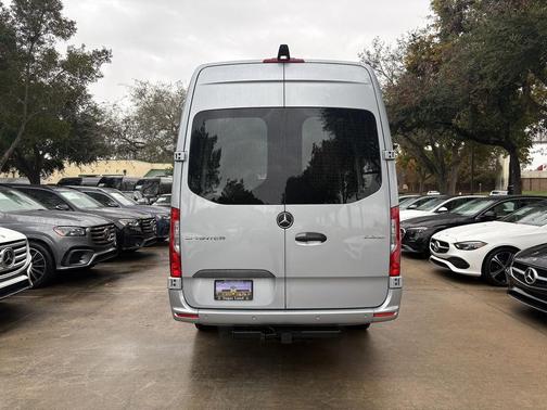 2026 Mercedes-Benz Sprinter 2500 High Roof