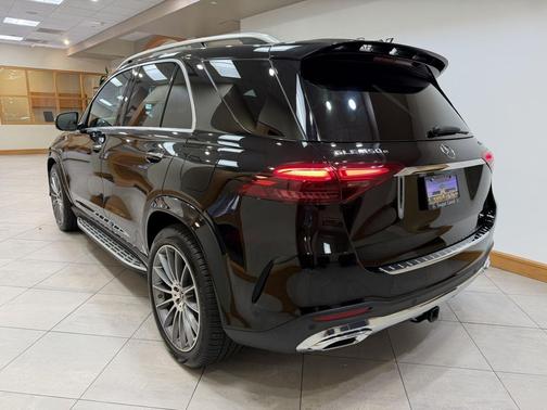 2025 Mercedes-Benz GLE 450e 4MATIC