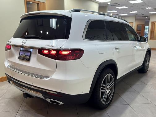 Polar White 2025 Mercedes-Benz GLS 450 4MATIC