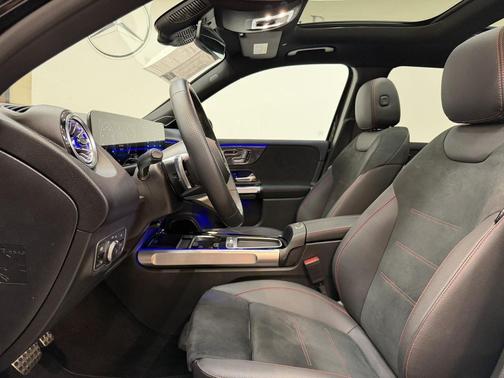 2024 Mercedes-Benz GLB 250 Base