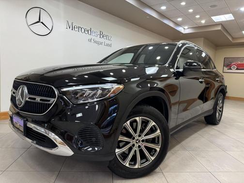 2025 Mercedes-Benz GLC 300 Base