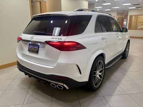 2026 Mercedes-Benz AMG GLE 53 4MATIC+