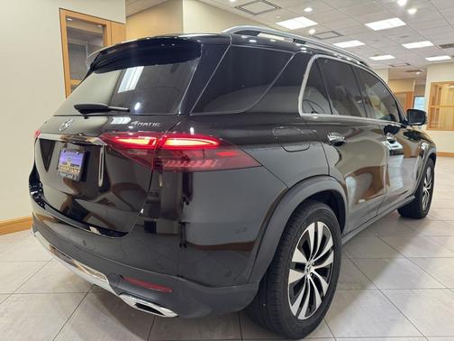 Black 2025 Mercedes-Benz GLE 350 4MATIC