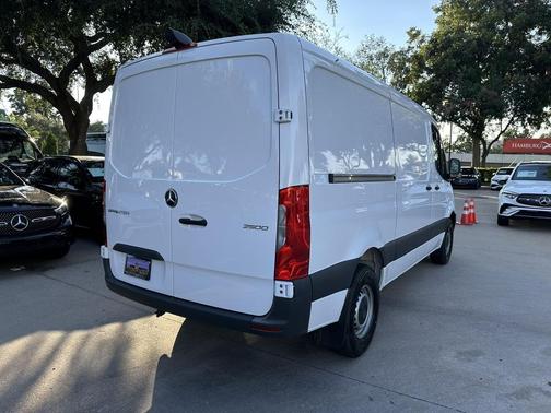 2024 Mercedes-Benz Sprinter 2500 Standard Roof