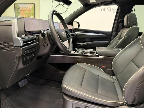 2025 Cadillac Escalade ESV Sport