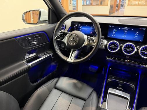 2025 Mercedes-Benz GLB 250 Base