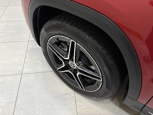 MANUFAKTUR Patagonia Red Metallic 2026 Mercedes-Benz GLA 250 4MATIC