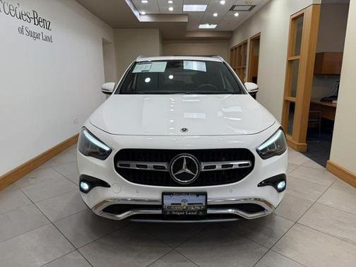 Polar White 2025 Mercedes-Benz GLA 250 4MATIC