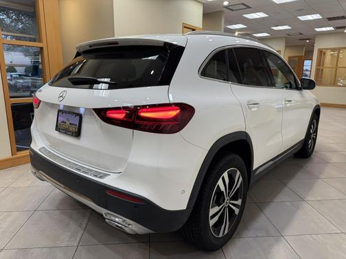 2025 Mercedes-Benz GLA 250 4MATIC