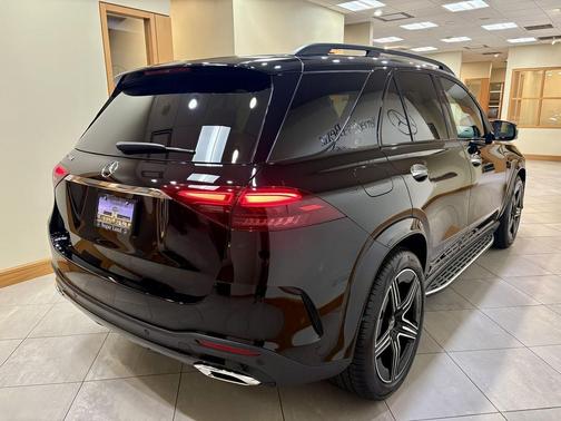 Black 2026 Mercedes-Benz GLE 350 Base