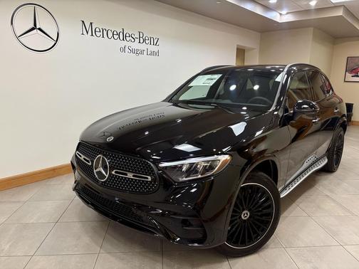 2026 Mercedes-Benz GLC 300 Base