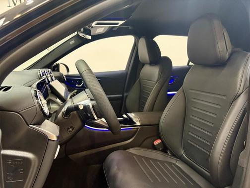 2026 Mercedes-Benz GLC 300 Base