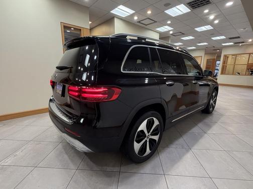 2025 Mercedes-Benz GLB 250 Base