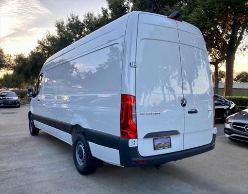 2024 Mercedes-Benz Sprinter 2500 High Roof