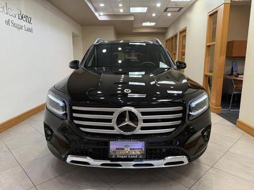 Night Black 2025 Mercedes-Benz GLB 250 Base