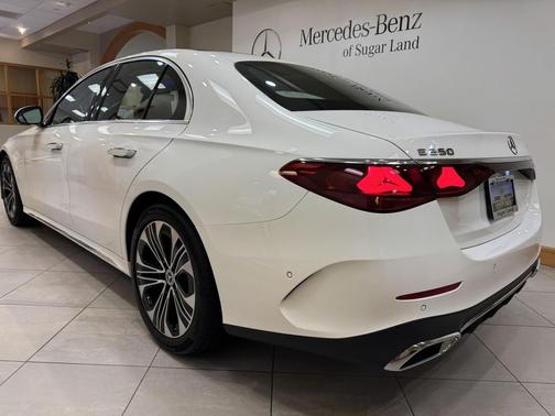 2025 Mercedes-Benz E-Class E 350