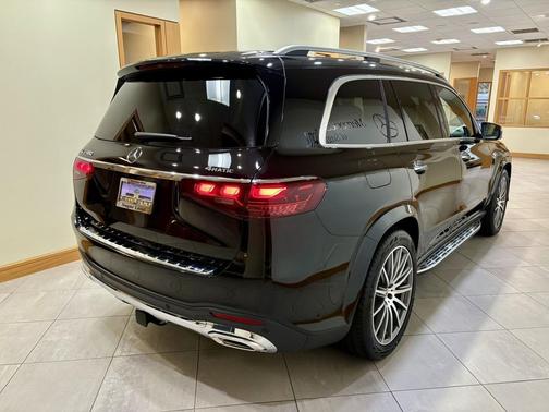 2025 Mercedes-Benz GLS 580 4MATIC