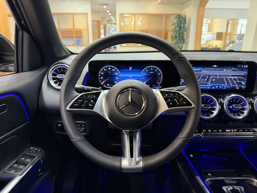 2025 Mercedes-Benz GLB 250 Base