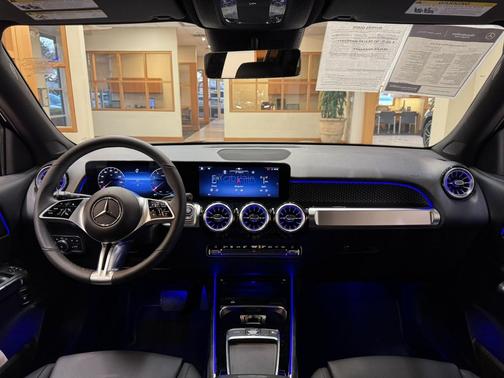 2025 Mercedes-Benz GLB 250 Base