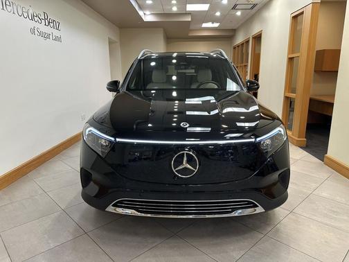 2025 Mercedes-Benz EQB 250 Base