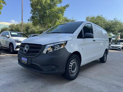 2023 Mercedes-Benz Metris Base